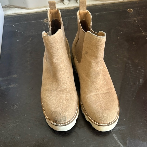 Miracle Miles Shoes - Chunky lug boot